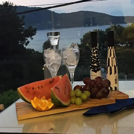 Deluxe Dina 아파트 스칼라 포타미아스