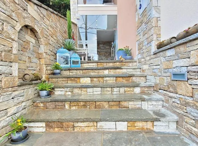 Deluxe Dina Lejlighed