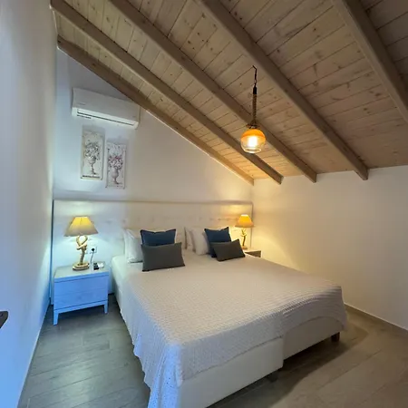 Apartment Deluxe Dina *