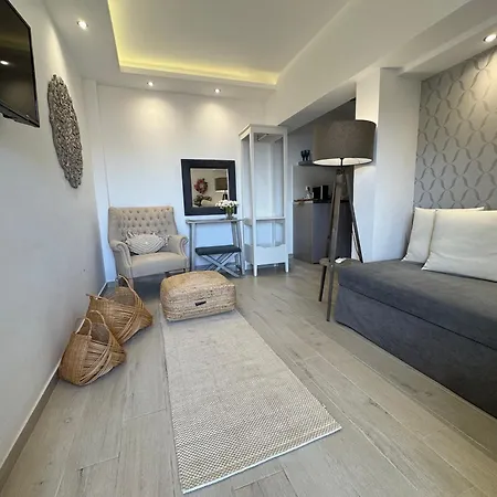 شقة Deluxe Dina *
